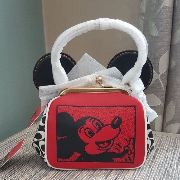 Coach Disney Mickey Keith Hearing kisslock - Picture 3 of 12